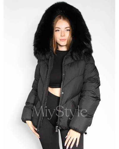 Жіноча зимова куртка з хутром (511)