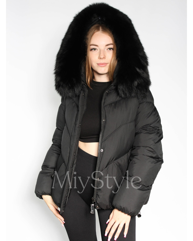 Жіноча зимова куртка з хутром (511)