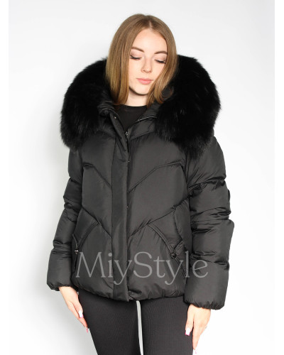 Жіноча зимова куртка з хутром (511)
