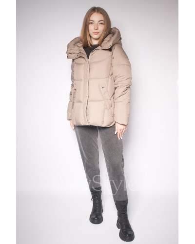 Жіноча зимова куртка (623)