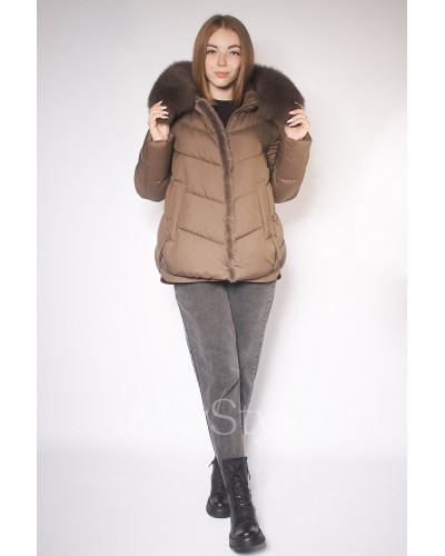 Жіноча зимова куртка з хутром (6080)