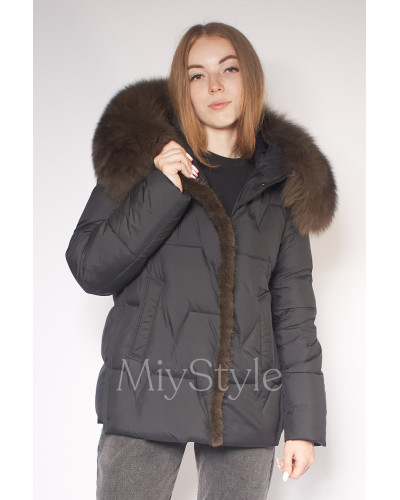 Жіноча зимова куртка з хутром (6070)