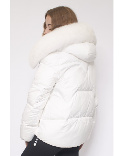 Жіноча зимова куртка з хутром (511)
