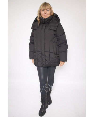 Жіноча зимова куртка в збільшених розмірах (230)