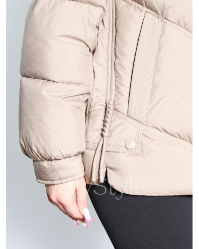 Жіноча зимова куртка з хутром (605)